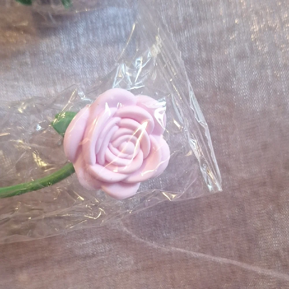 Set Of 3 Rose Silicone Straw Toppers - Straw Cover - Fits 10mm And Stanley
